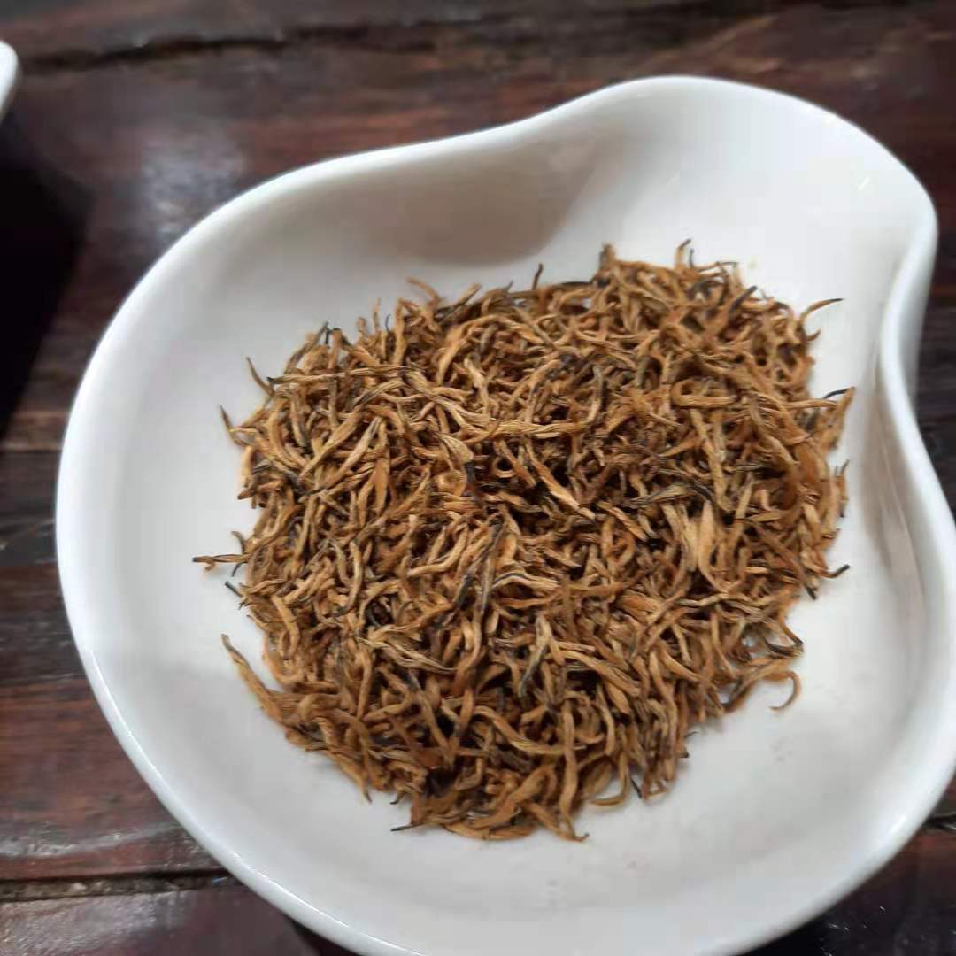 皇茶园{红茶厚德品味}.jpg